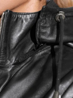 Lederjacke mit hochwertigem Viskose-Futter