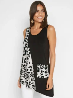 Longshirt in asymmetrischer Form