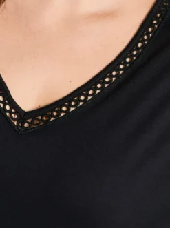 Longshirt mit Quasten