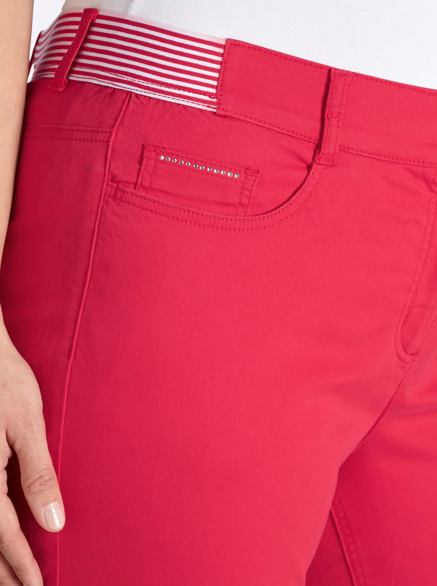 5-Pocket-Hose mit gestreiften Dehnbund-Einsätzen