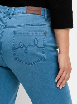 5-Pocket-Jeans in schmaler Beinform