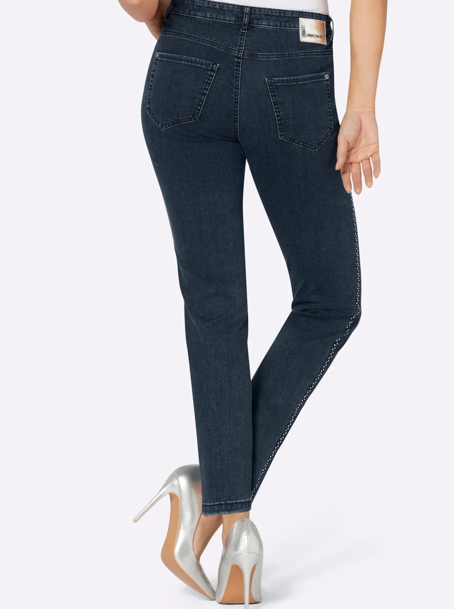 5-Pocket-Jeans in Stretch-Qualität, mit Glitzersteinchen