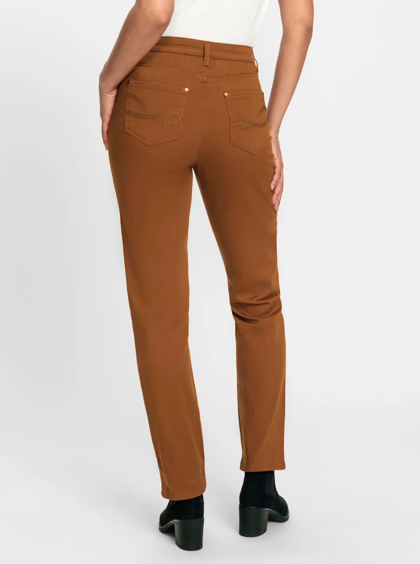 5-Pocket-Jeans mit bestickten Gesäßtaschen
