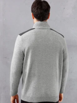 Pullover