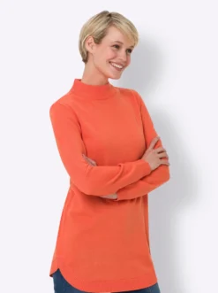 Pullover mit abgerundetem Saum
