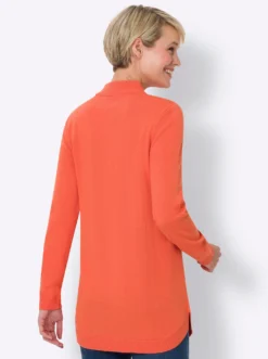 Pullover mit abgerundetem Saum