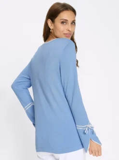 Pullover mit Schleifen