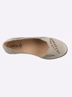 Pumps , dekorativ perforiert