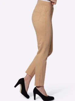 Push-up-Jeans in weicher Qualität