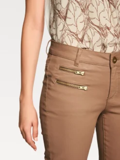 Röhrenhose in Stretch-Qualität