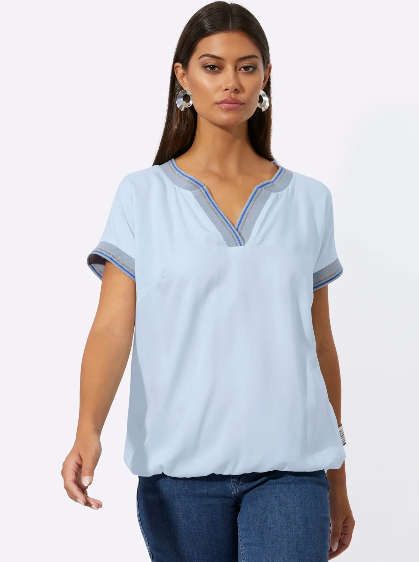 Ärmellose Bluse aus reiner Viskose