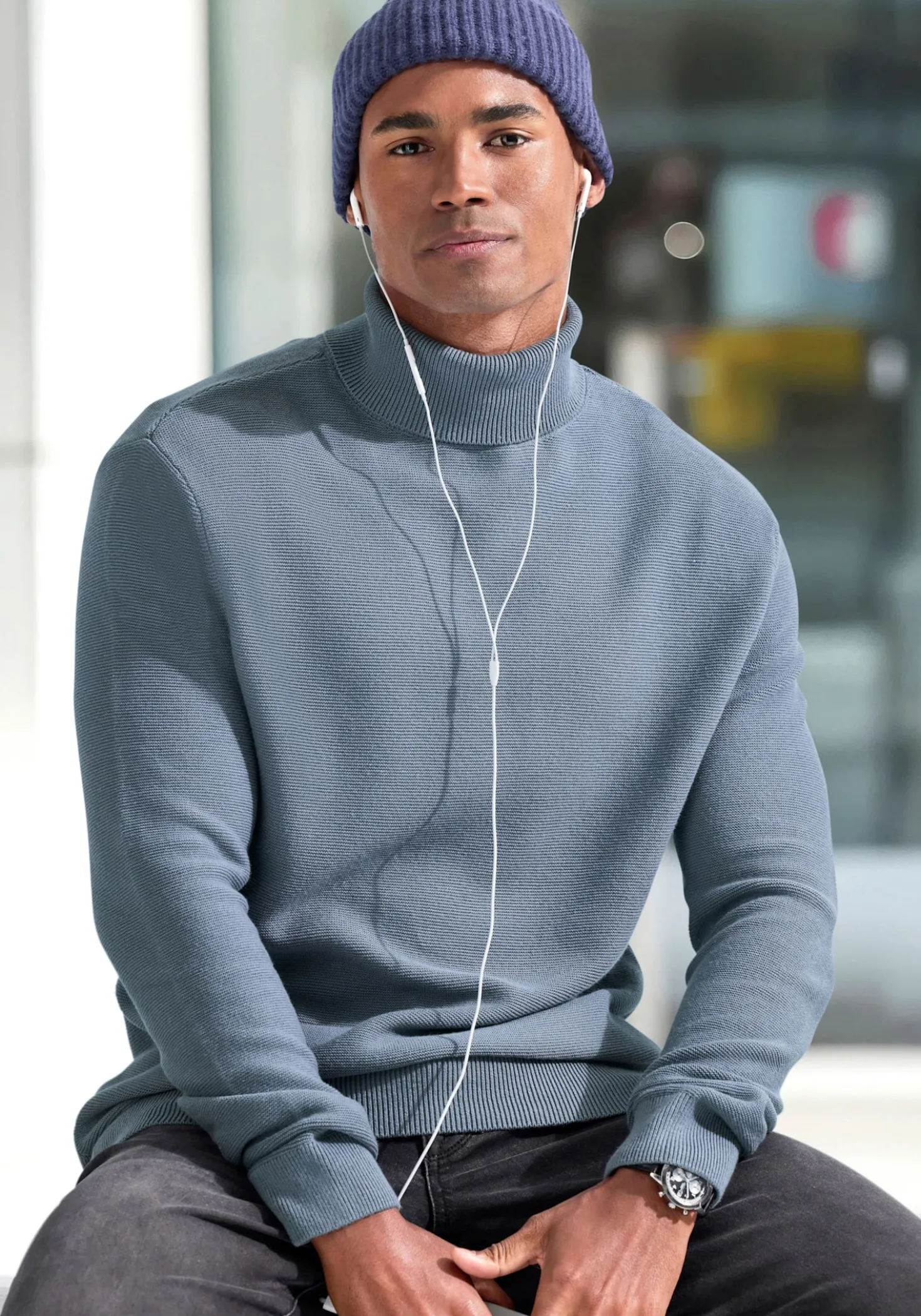 Rollkragenpullover