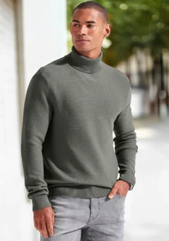 Rollkragenpullover