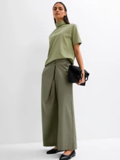Rollkragenshirt in Modal-Mischung