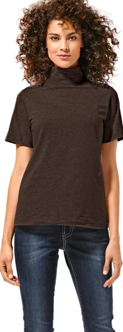 Rollkragenshirt in taillierter Form