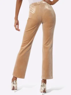 Samthose in weicher Qualität