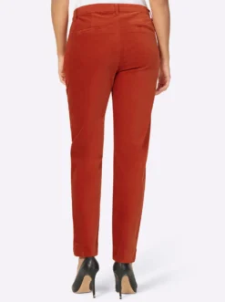 Samthose mit Zierpaspel-Taschen hinten