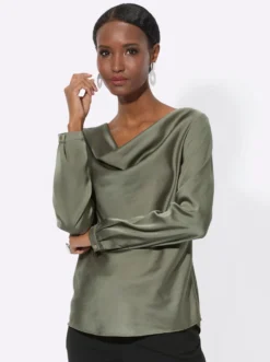 Satinbluse mit edlem, mattem Schimmer