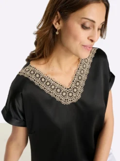 Schlupfbluse in Satin-Qualität