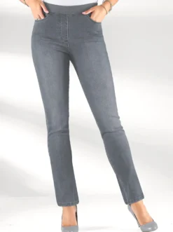 Schlupfjeans mit geripptem Strick-Dehnbund