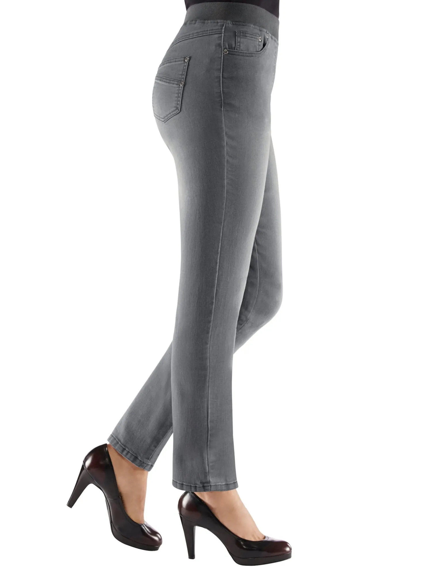 Schlupfjeans mit geripptem Strick-Dehnbund