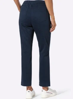 Schlupfjeans mit Stretch-Anteil
