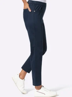Schlupfjeans mit Stretch-Anteil
