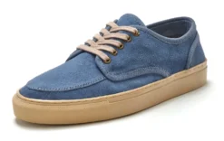 Schnürschuh