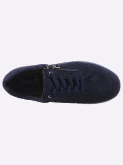 Schnürschuh für kräftige Füße