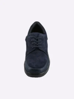 Schnürschuh für kräftige Füße