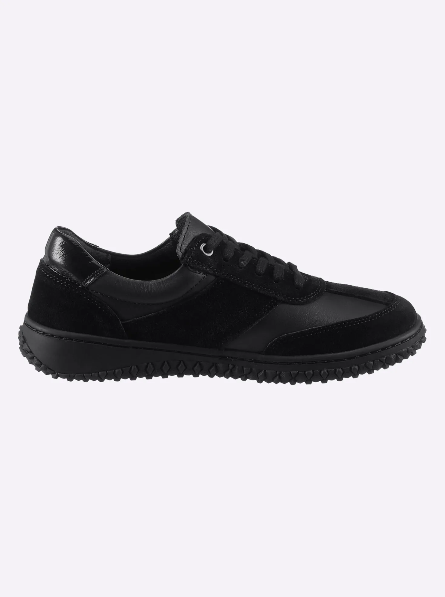 Schnürschuh mit Polsterung