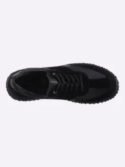 Schnürschuh mit Polsterung