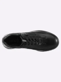 Schnürschuh mit Polsterung
