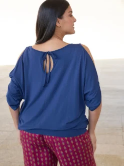 Shirt mit Cut-outs und Bindeband