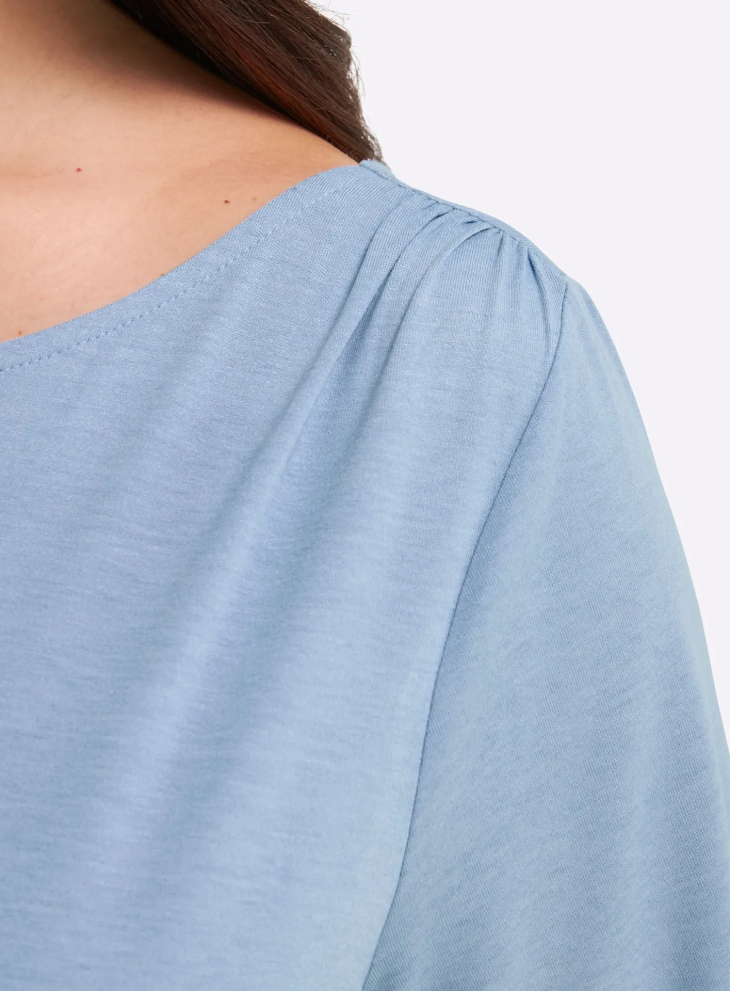 Shirt mit Drapierungen in der Taille