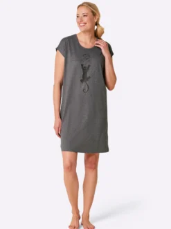 Sleepshirts in Oversize-Form