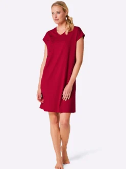 Sleepshirts in Oversize-Form
