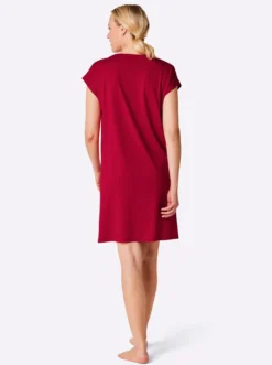 Sleepshirts in Oversize-Form