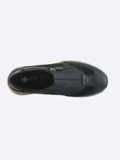 Slipper für kräftige Füße