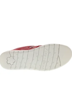 Slipper im Materialmix