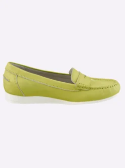 Slipper in Mokassin-Machart