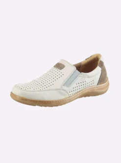 Slipper mit Perforation