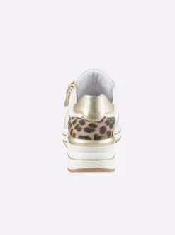 Sneaker für kräftige Füße