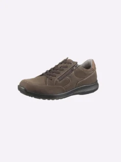 Sneaker für sehr kräftige Füße