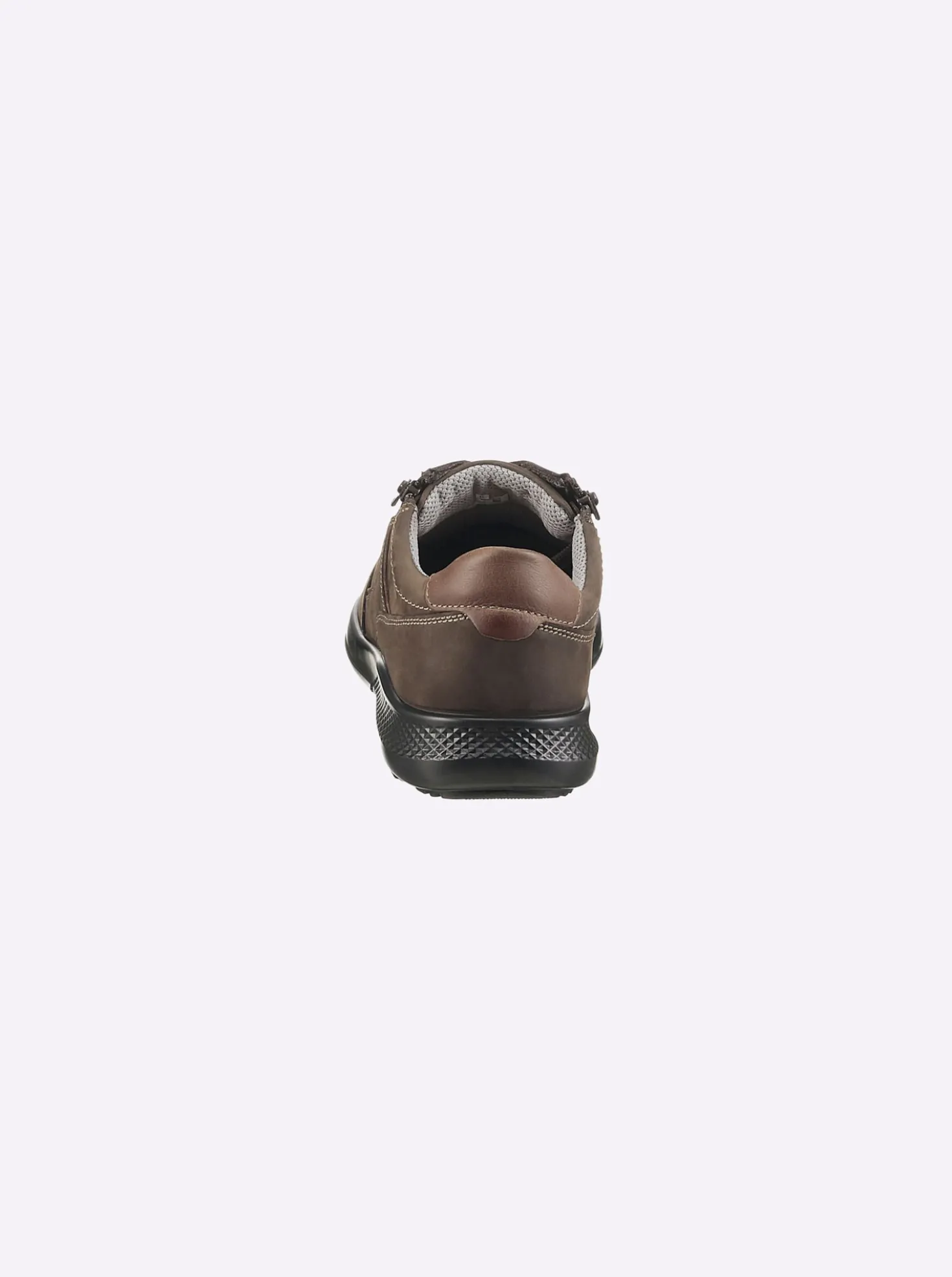 Sneaker für sehr kräftige Füße