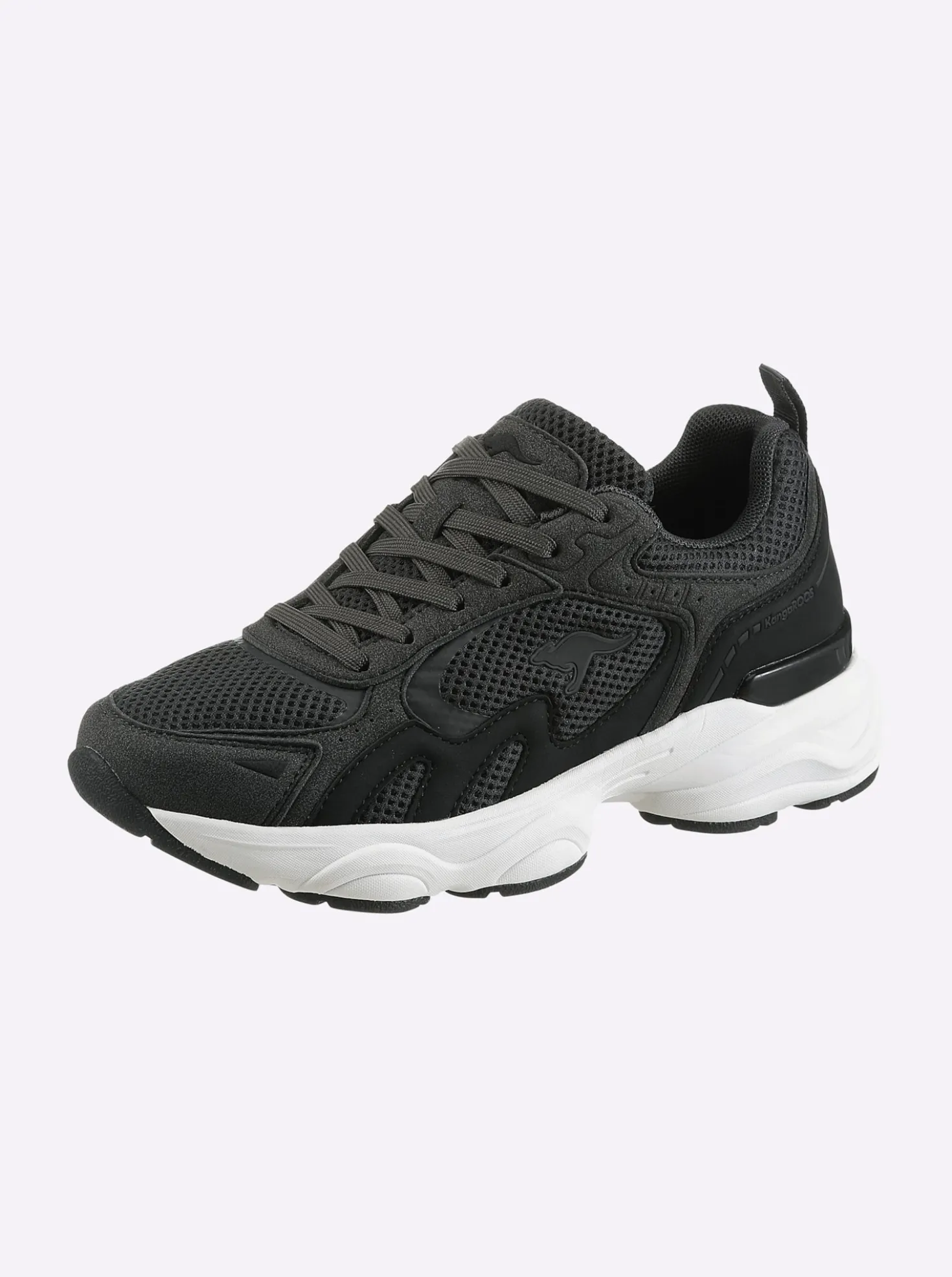 Sneaker mit Mesh