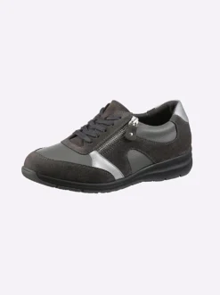 Sneaker mit weicher Polsterung
