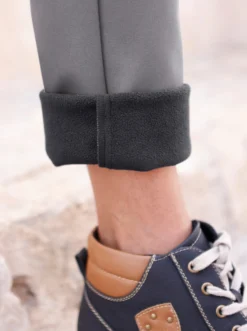 Softshellhose mit Fleece-Innenseite