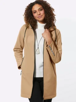 Softshelljacke mit reflektierenden Streifen