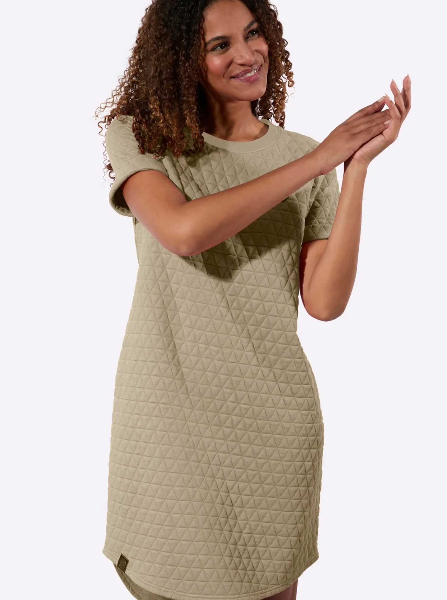 Sommerkleid im Jacquard-Muster